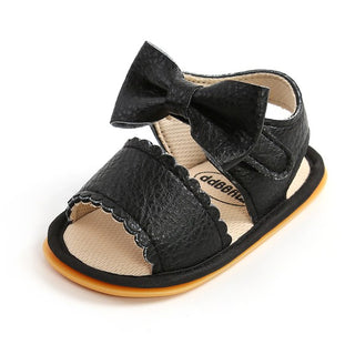 Bow Scalloped Infant Sandal