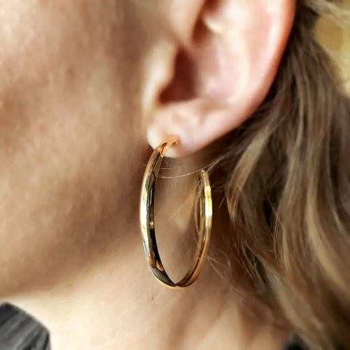 Hollow C-Hoop Earrings