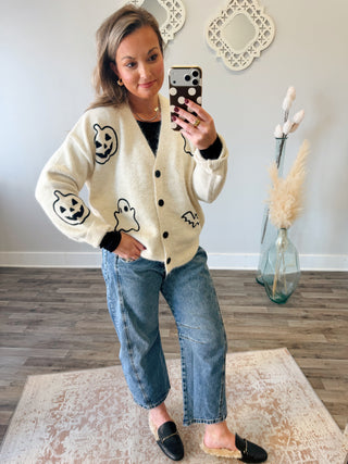 Ghost, Pumpkin, Bat Oh My Cardi