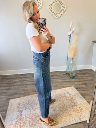 Love Super High Waisted Barrel Jeans