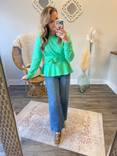 Jade Sweatshirt Top