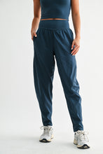Venice Barrel Active Pants